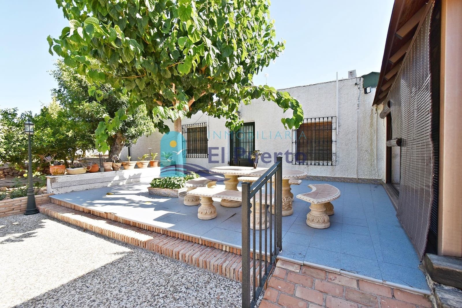 4 soveværelse Finca/Landehus til salg i Totana med swimmingpool garage - € 390.000 (Ref: 8434459)