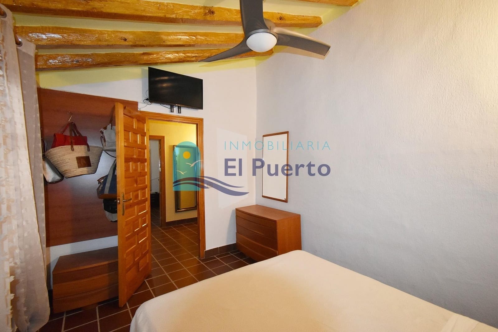 4 soveværelse Finca/Landehus til salg i Totana med swimmingpool garage - € 390.000 (Ref: 8434459)