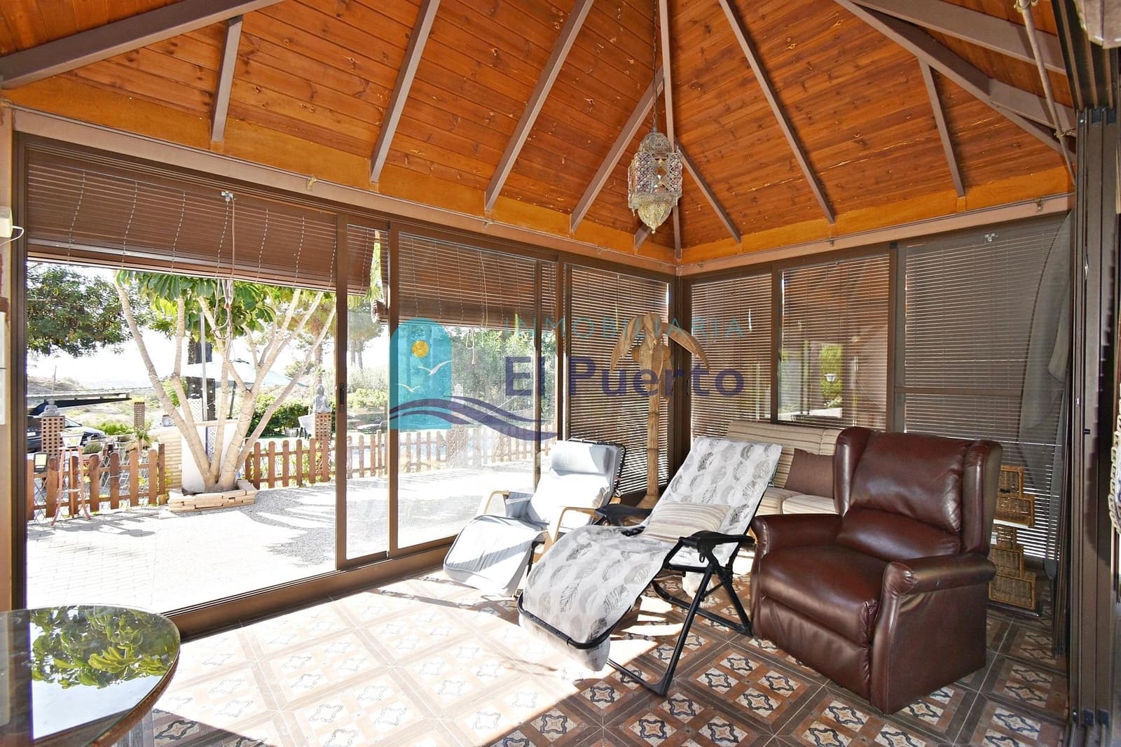 4 soveværelse Finca/Landehus til salg i Totana med swimmingpool garage - € 390.000 (Ref: 8434459)