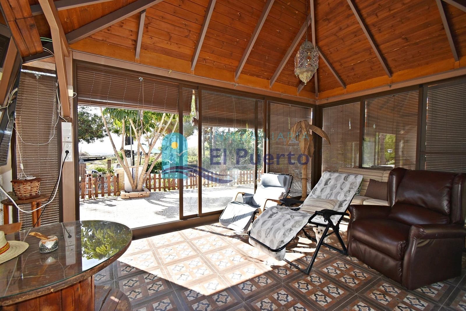 4 soveværelse Finca/Landehus til salg i Totana med swimmingpool garage - € 390.000 (Ref: 8434459)