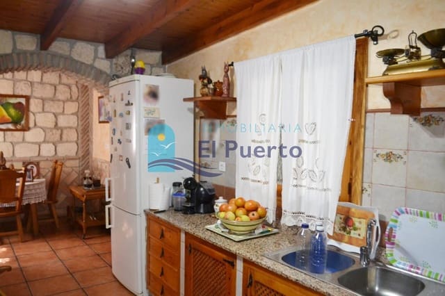 4 bedroom Villa for sale in Totana with pool garage - € 399,000 (Ref: 8450132)