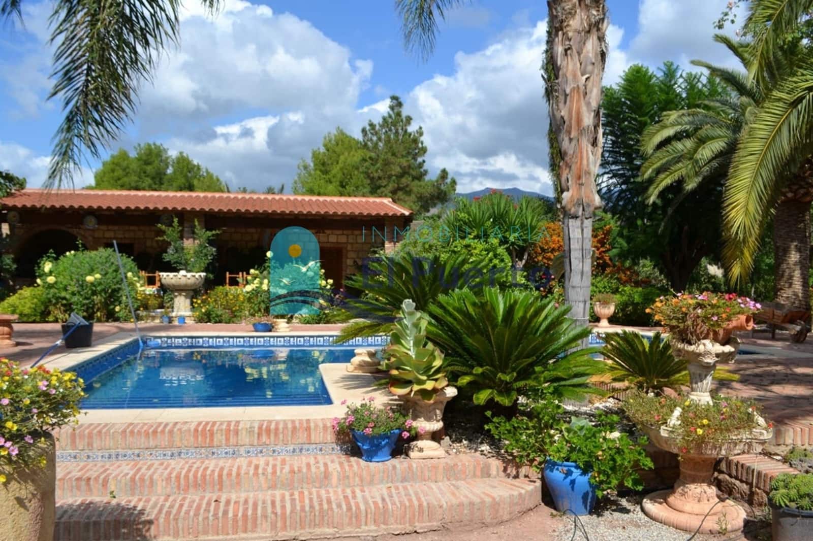 4 soveværelse Villa til salg i Totana med swimmingpool garage - € 399.000 (Ref: 8450132)