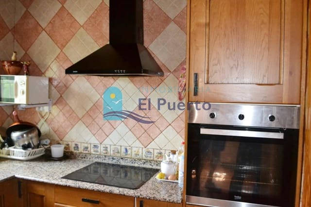 4 bedroom Villa for sale in Totana with pool garage - € 399,000 (Ref: 8450132)