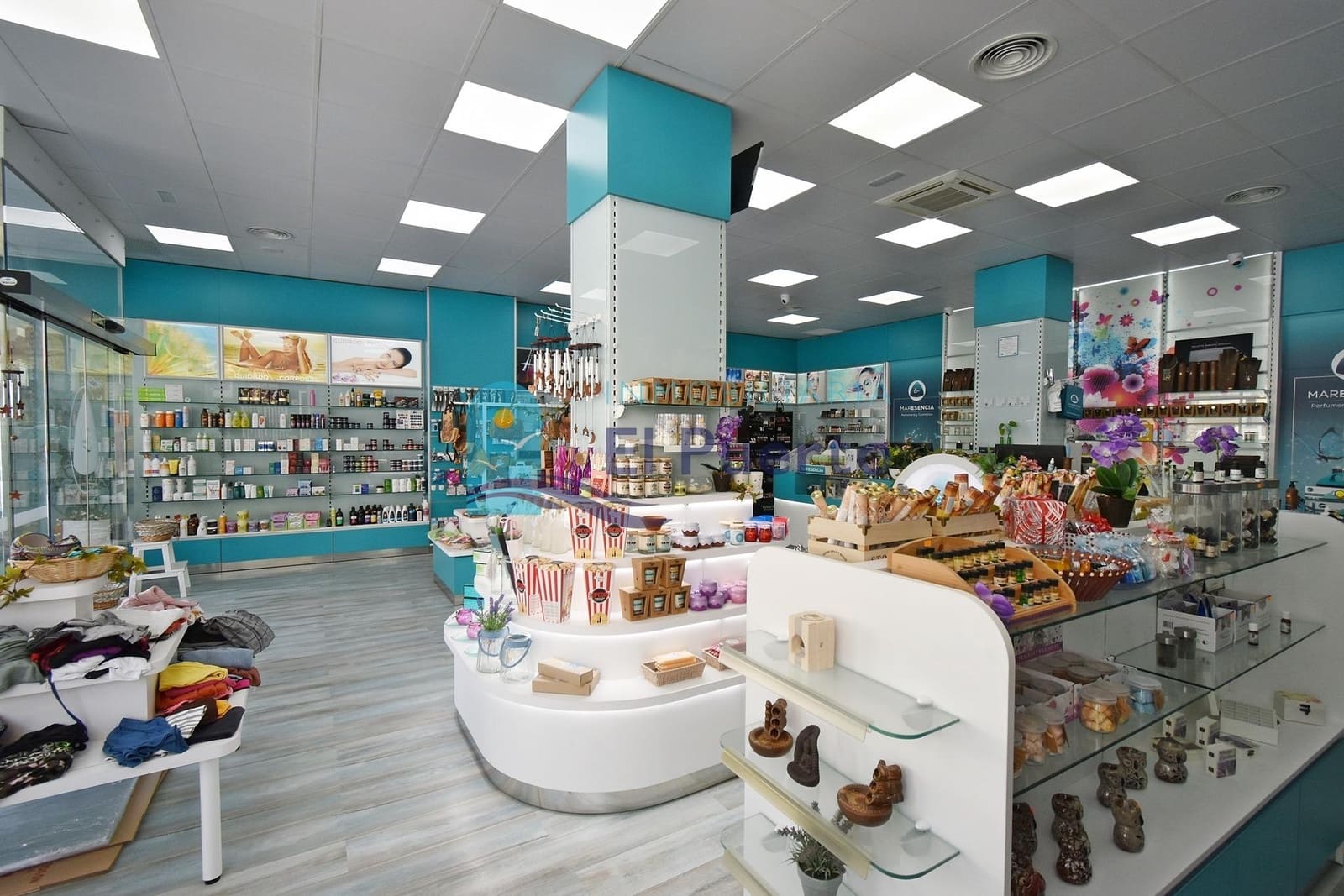 Local Commercial à vendre à Puerto de Mazarron - 190 000 € (Ref: 8456905)