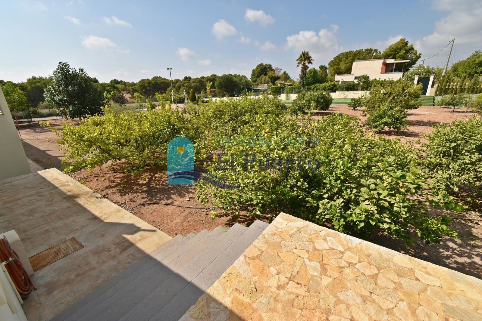 3 soveværelse Finca/Landehus til salg i Totana med swimmingpool garage - € 636.900 (Ref: 8559676)