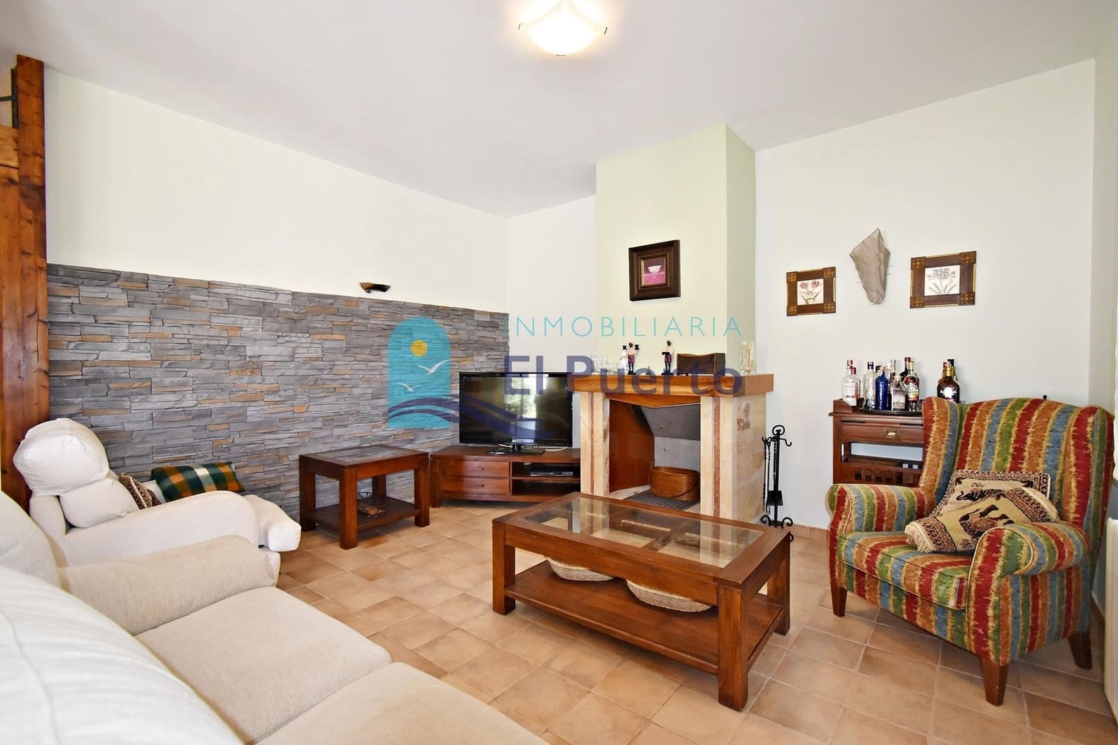 3 soveværelse Finca/Landehus til salg i Totana med swimmingpool garage - € 636.900 (Ref: 8559676)