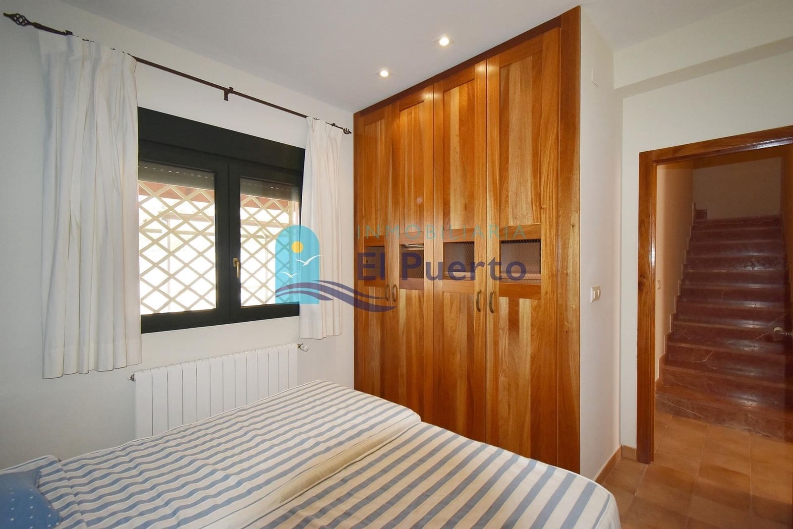 3 soveværelse Finca/Landehus til salg i Totana med swimmingpool garage - € 636.900 (Ref: 8559676)