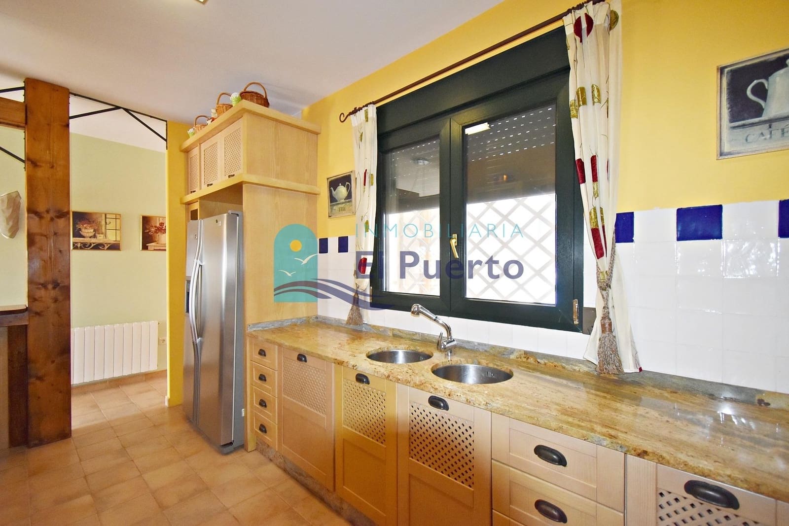 3 soveværelse Finca/Landehus til salg i Totana med swimmingpool garage - € 636.900 (Ref: 8559676)