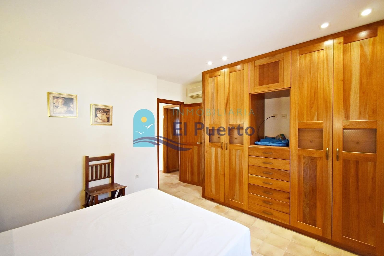 3 soveværelse Finca/Landehus til salg i Totana med swimmingpool garage - € 636.900 (Ref: 8559676)