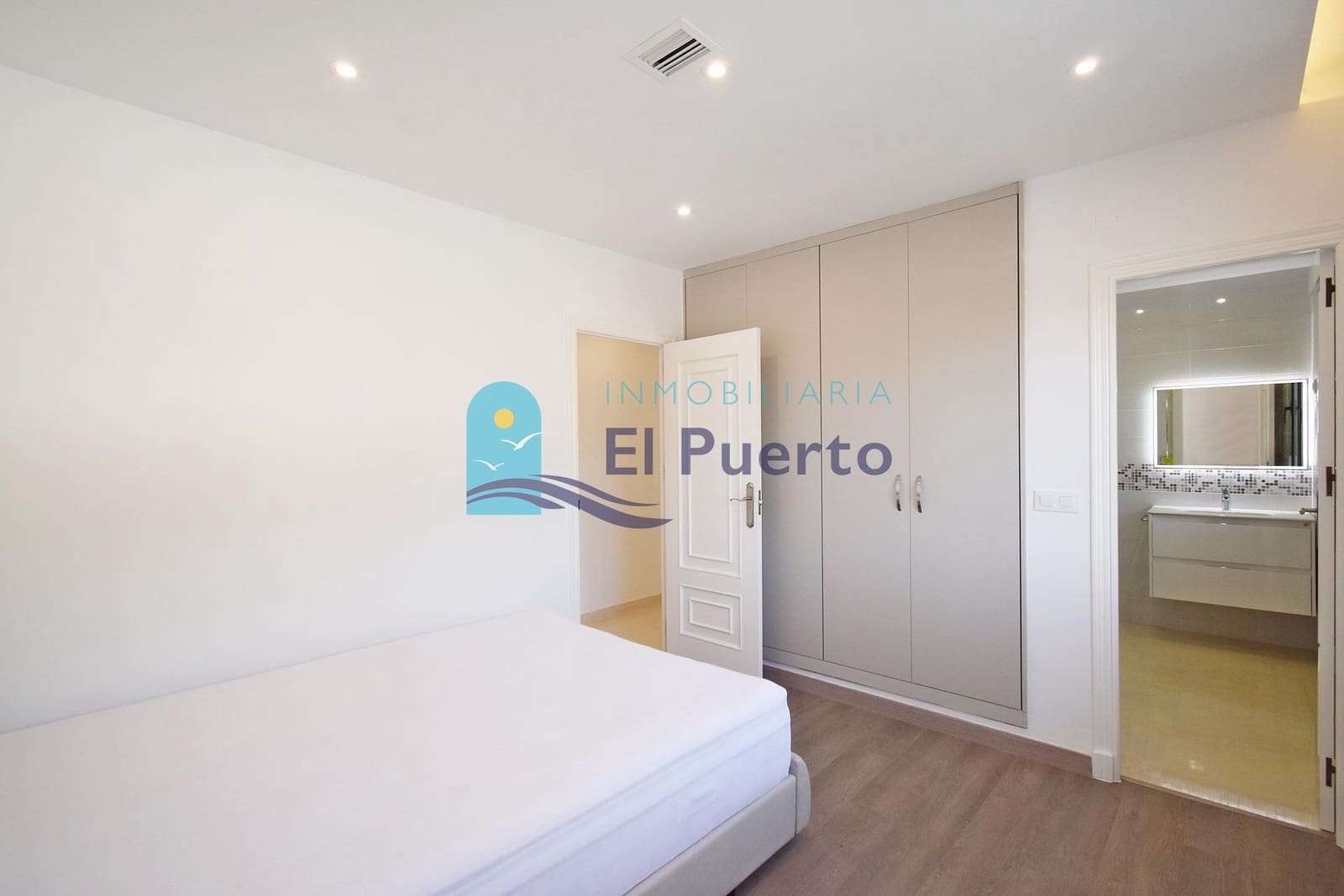 4 chambre Villa/Maison à vendre à Bolnuevo avec piscine garage - 1 500 000 € (Ref: 8564912)