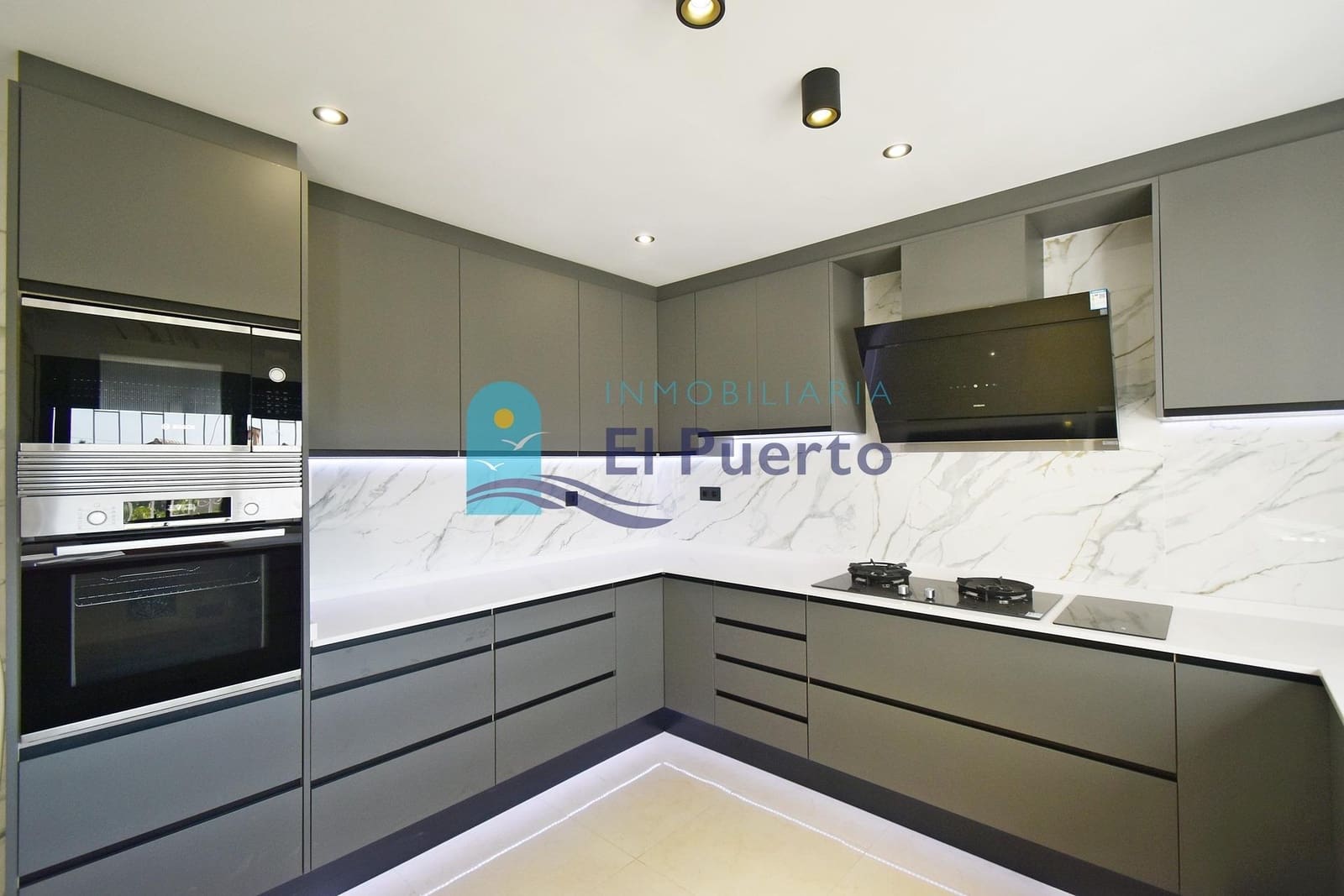 4 chambre Villa/Maison à vendre à Bolnuevo avec piscine garage - 1 500 000 € (Ref: 8564912)