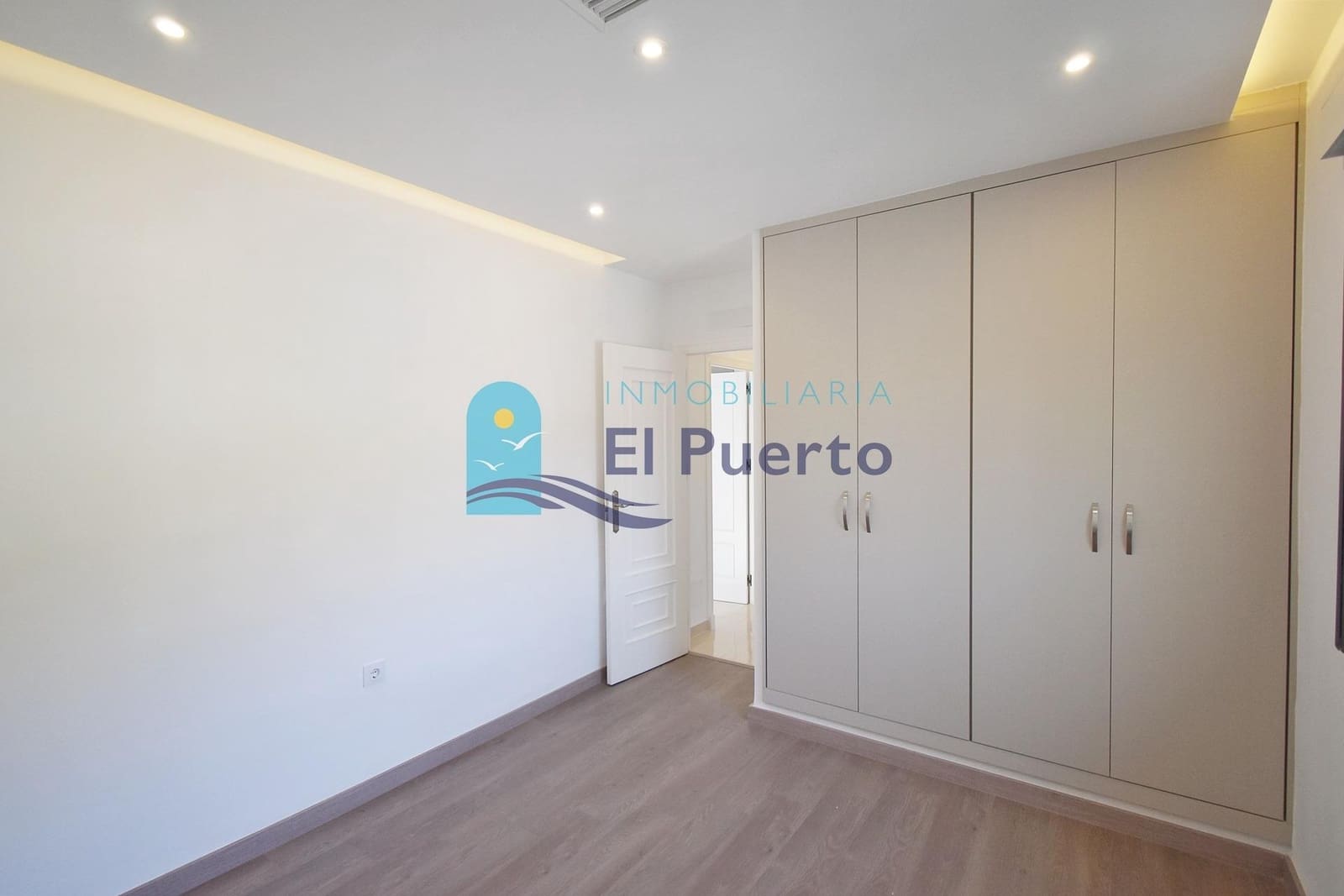 4 chambre Villa/Maison à vendre à Bolnuevo avec piscine garage - 1 500 000 € (Ref: 8564912)