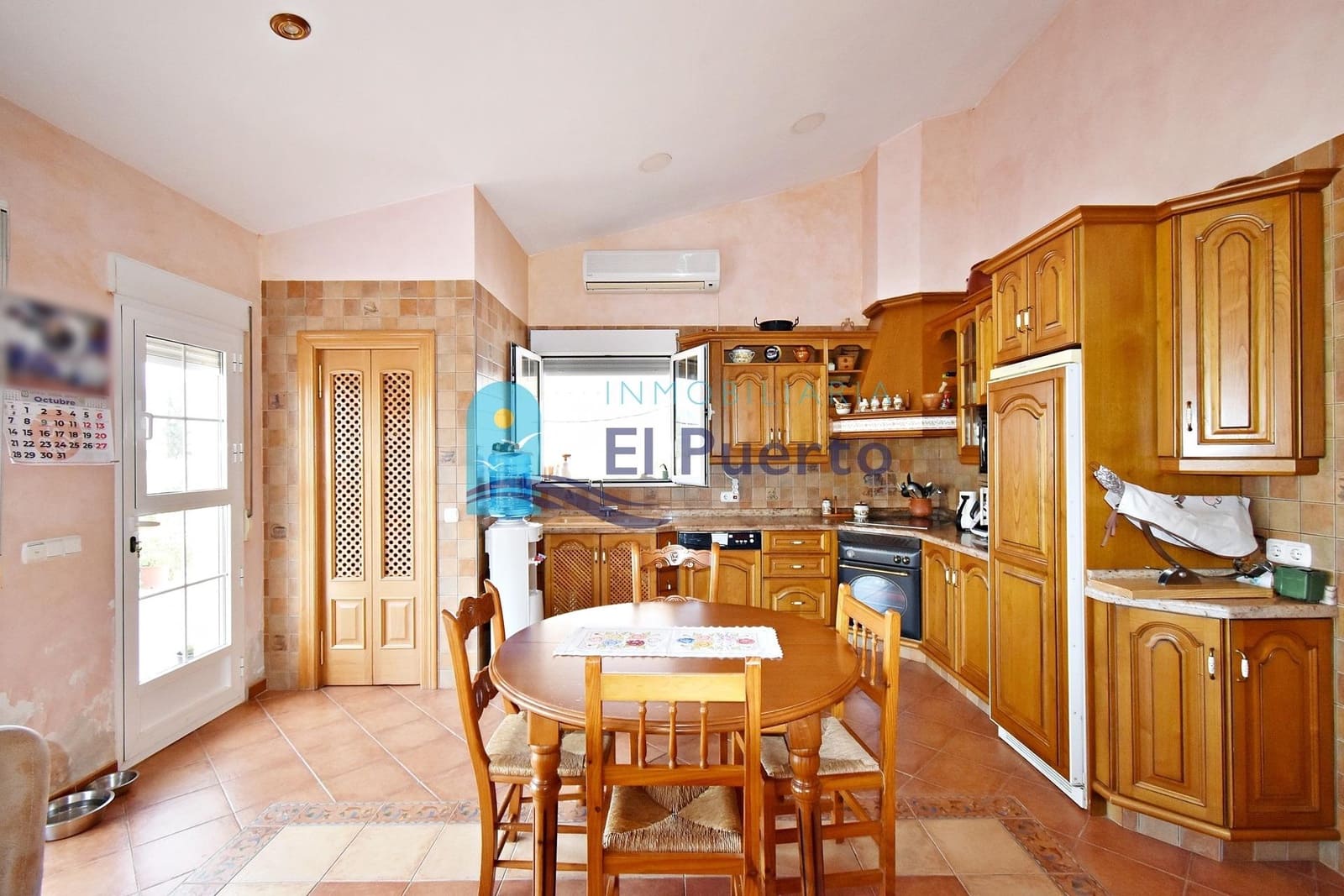 6 sypialnia Finka/Dom wiejski na sprzedaż w Leiva z basenem - 600 000 € (Ref: 8576665)