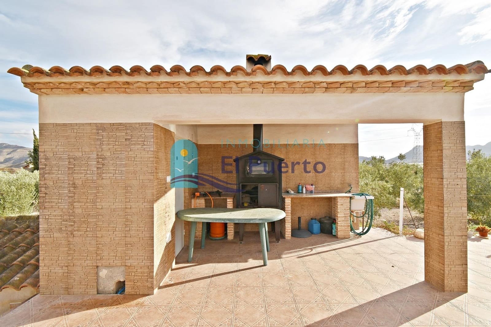 6 sypialnia Finka/Dom wiejski na sprzedaż w Leiva z basenem - 600 000 € (Ref: 8576665)