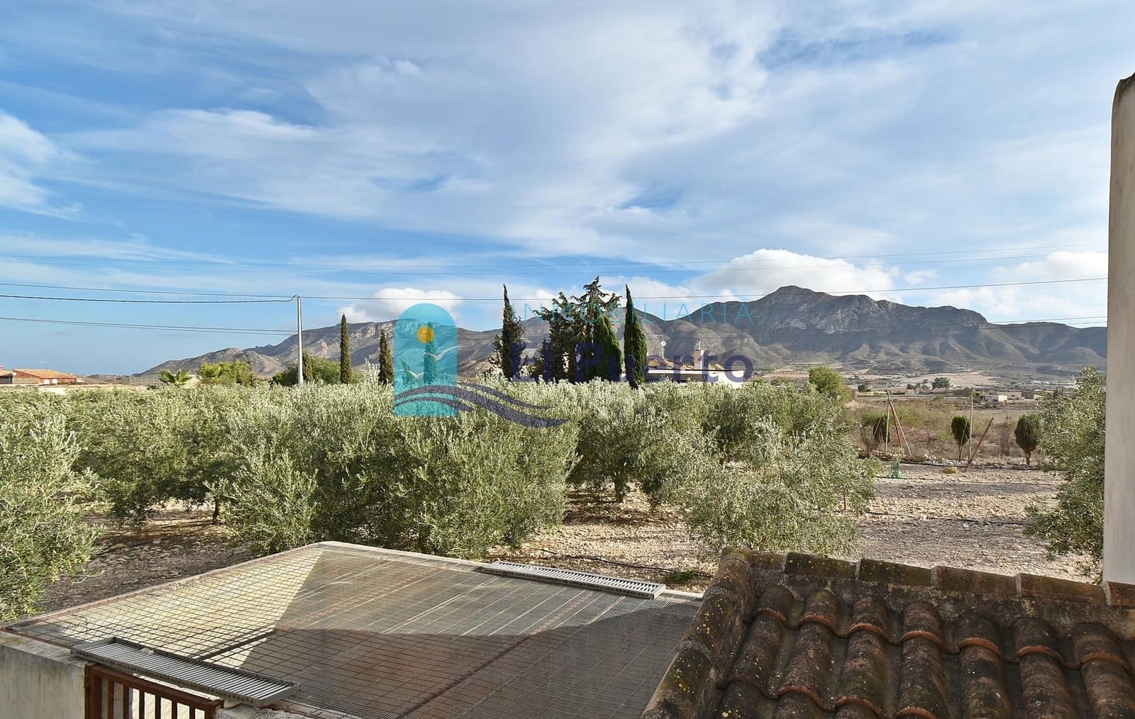 6 sypialnia Finka/Dom wiejski na sprzedaż w Leiva z basenem - 600 000 € (Ref: 8576665)