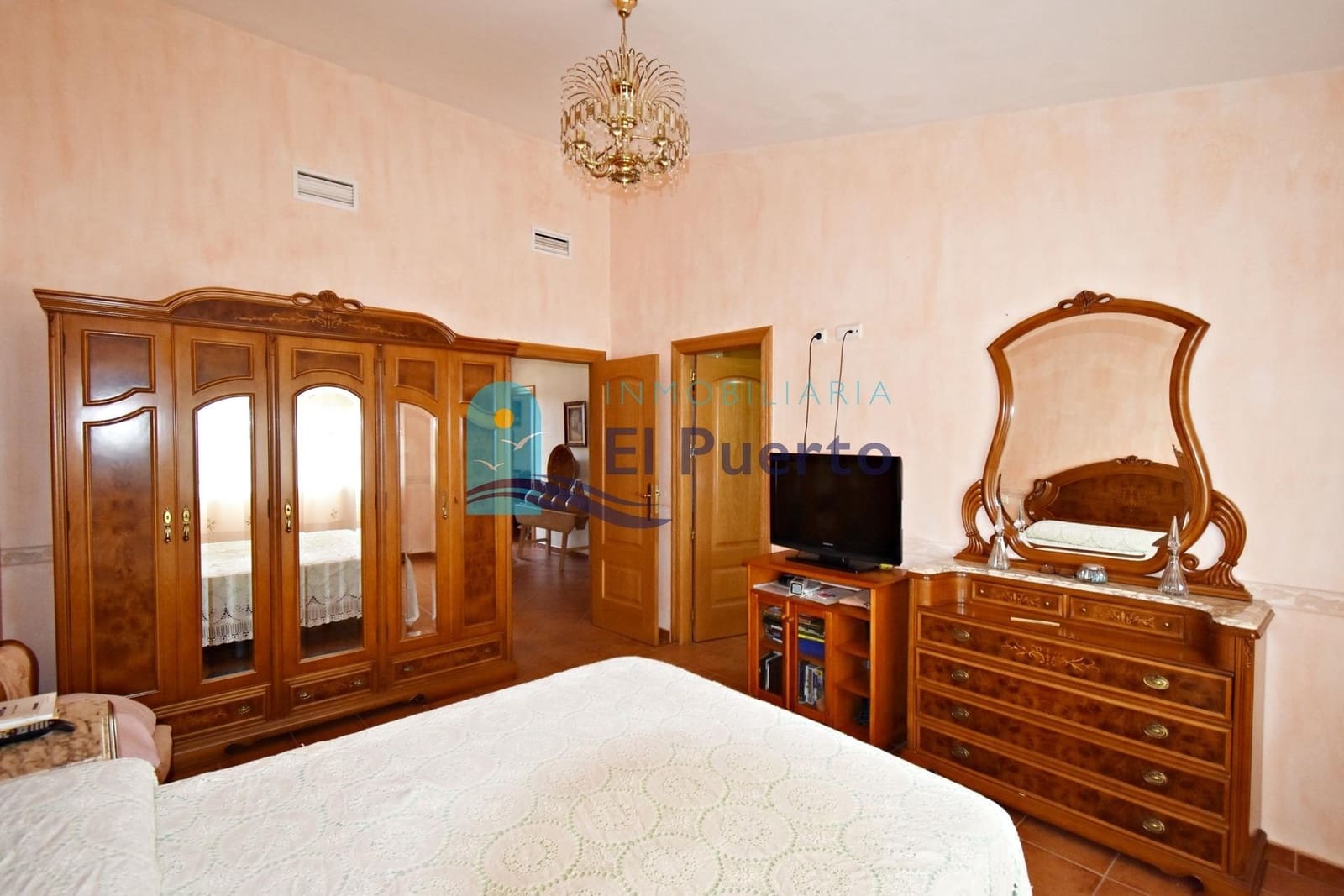 6 sypialnia Finka/Dom wiejski na sprzedaż w Leiva z basenem - 600 000 € (Ref: 8576665)