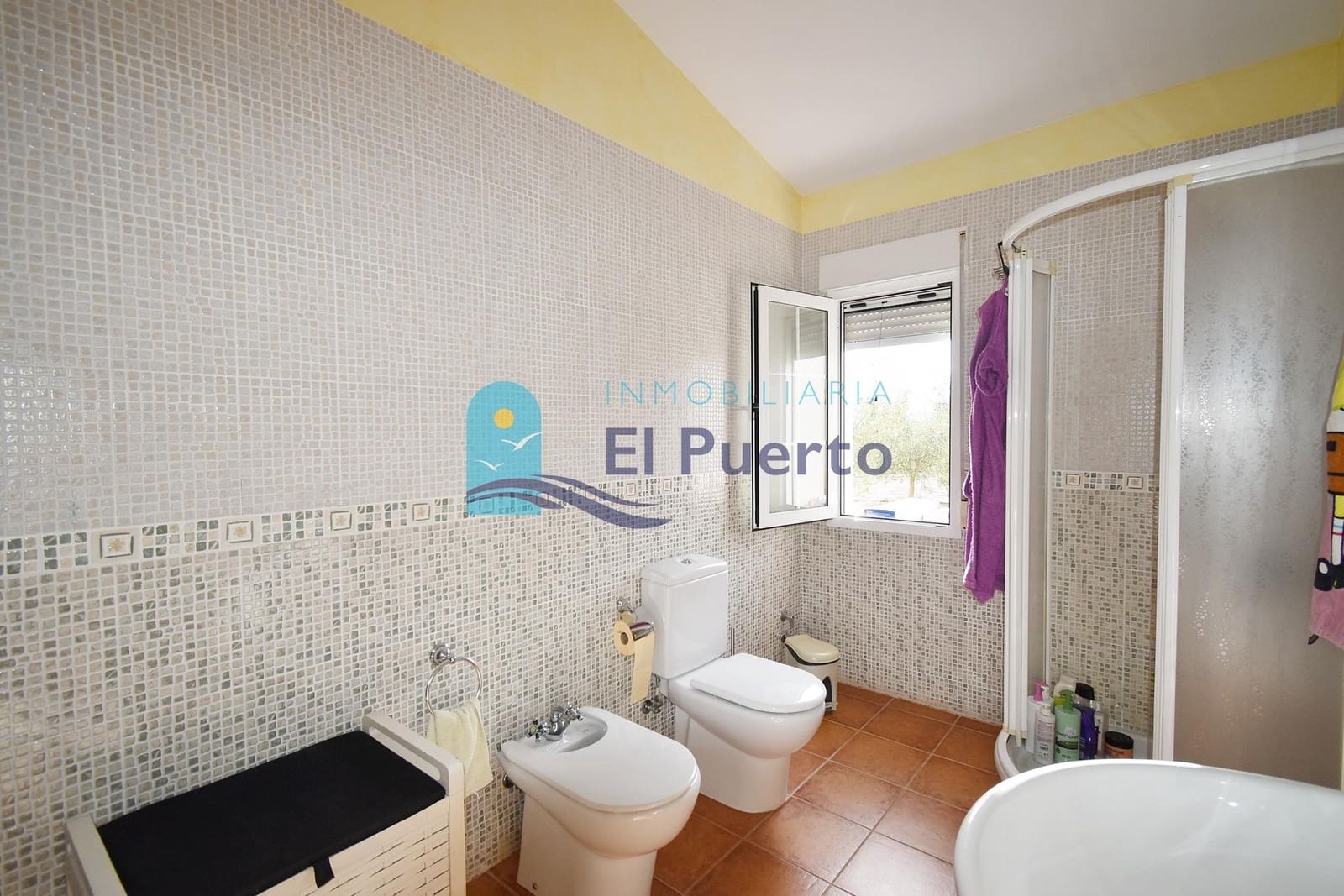 6 sypialnia Finka/Dom wiejski na sprzedaż w Leiva z basenem - 600 000 € (Ref: 8576665)