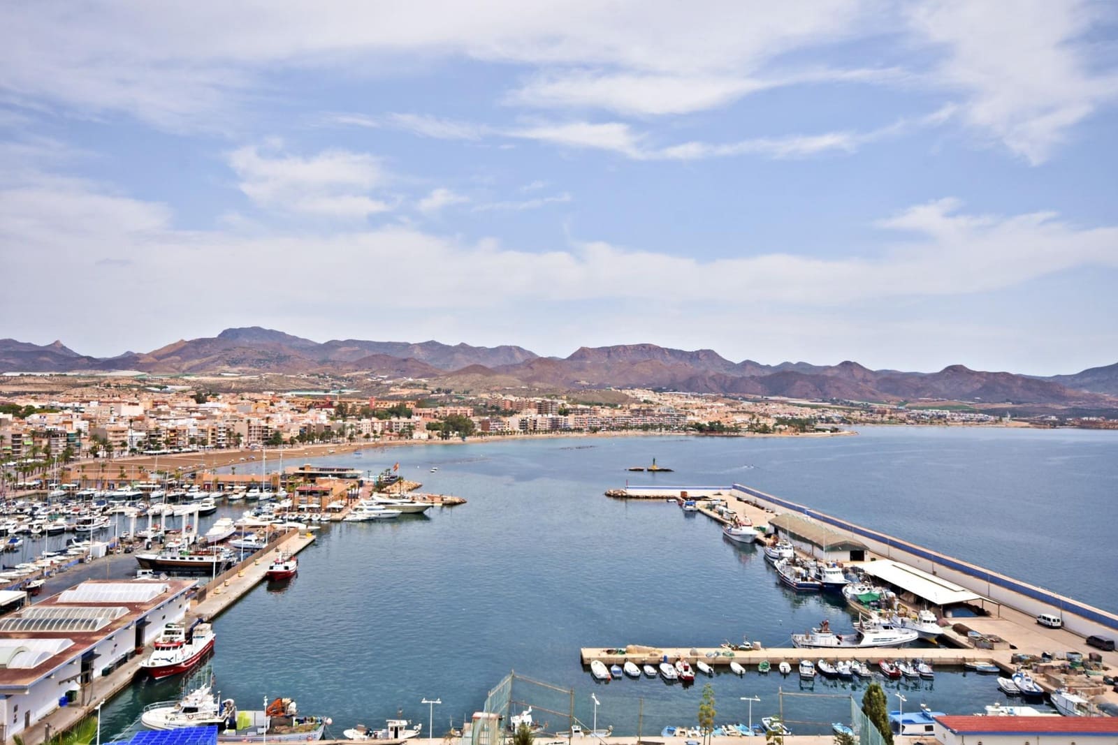 Chalet de 6 habitaciones en Puerto de Mazarron en venta con piscina - 1.700.000 € (Ref: 8579864)