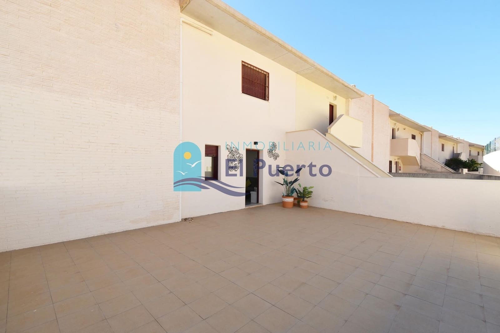 2 bedroom Apartment for sale in Isla Plana, Cartagena with pool €