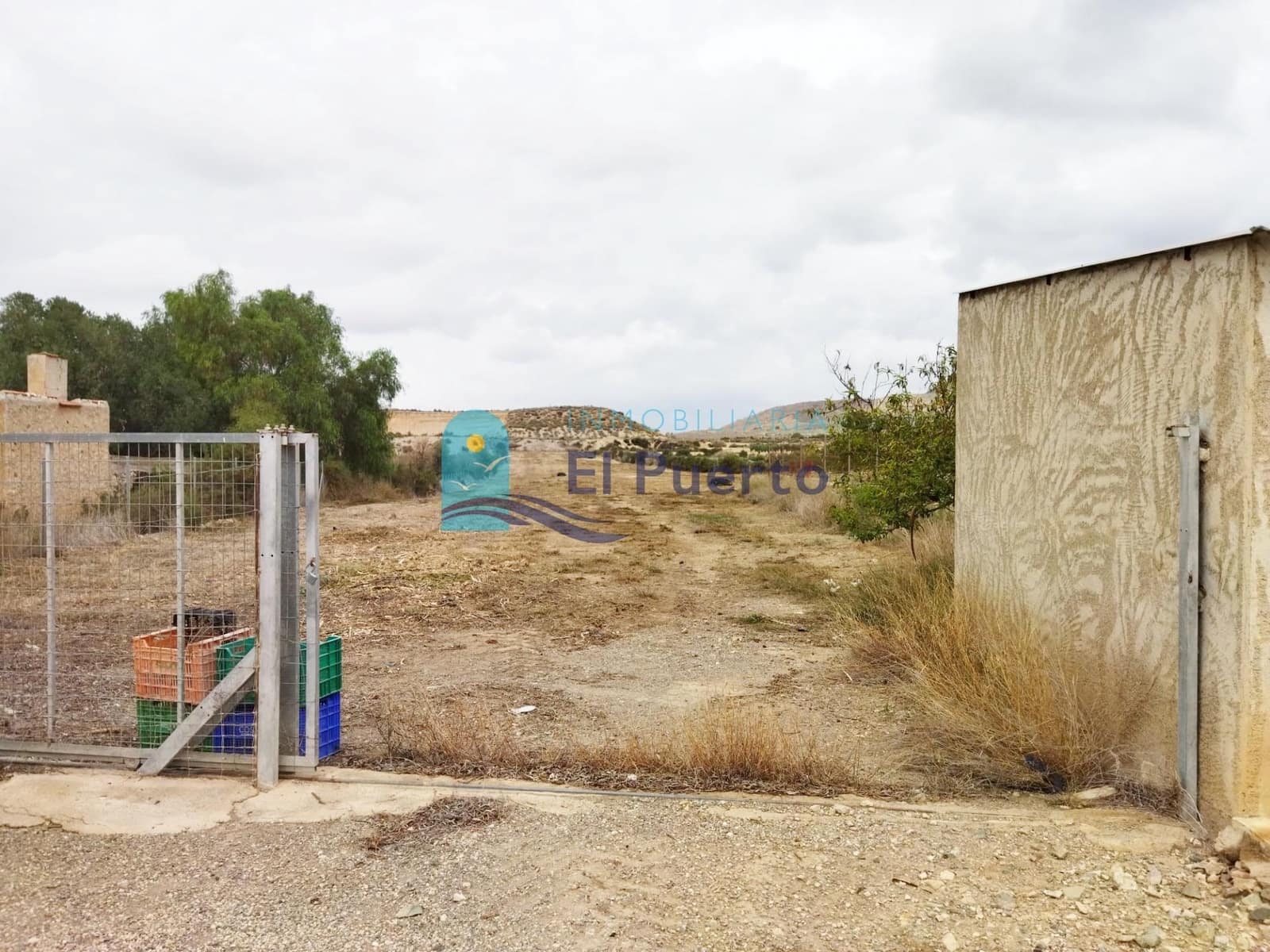 Grunde uden byggetilladelser til salg i Alhama de Murcia - € 39.900 (Ref: 8595494)