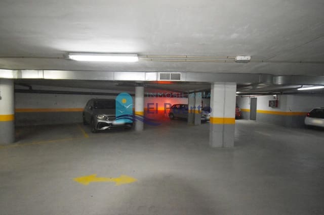 Garage til salg i Puerto de Mazarron, Mazarrón - € 28.000 (Ref: 8652828)