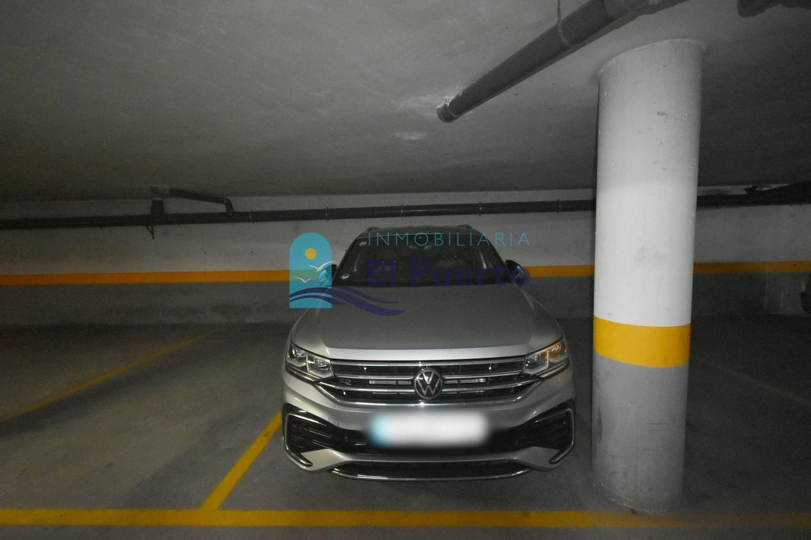 Garage til salg i Puerto de Mazarron - € 28.000 (Ref: 8652828)