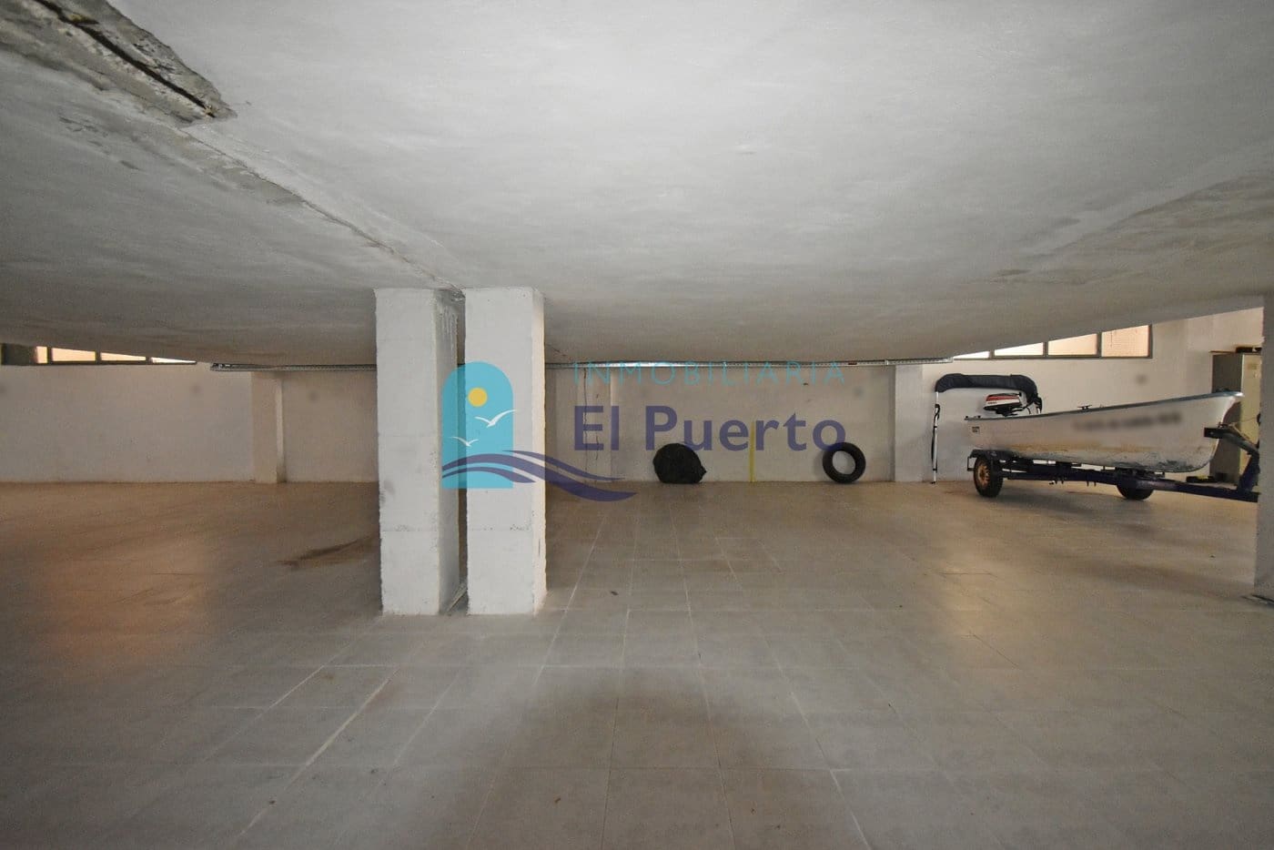 Garage te koop in Puerto de Mazarron - € 22.000 (Ref: 8662775)