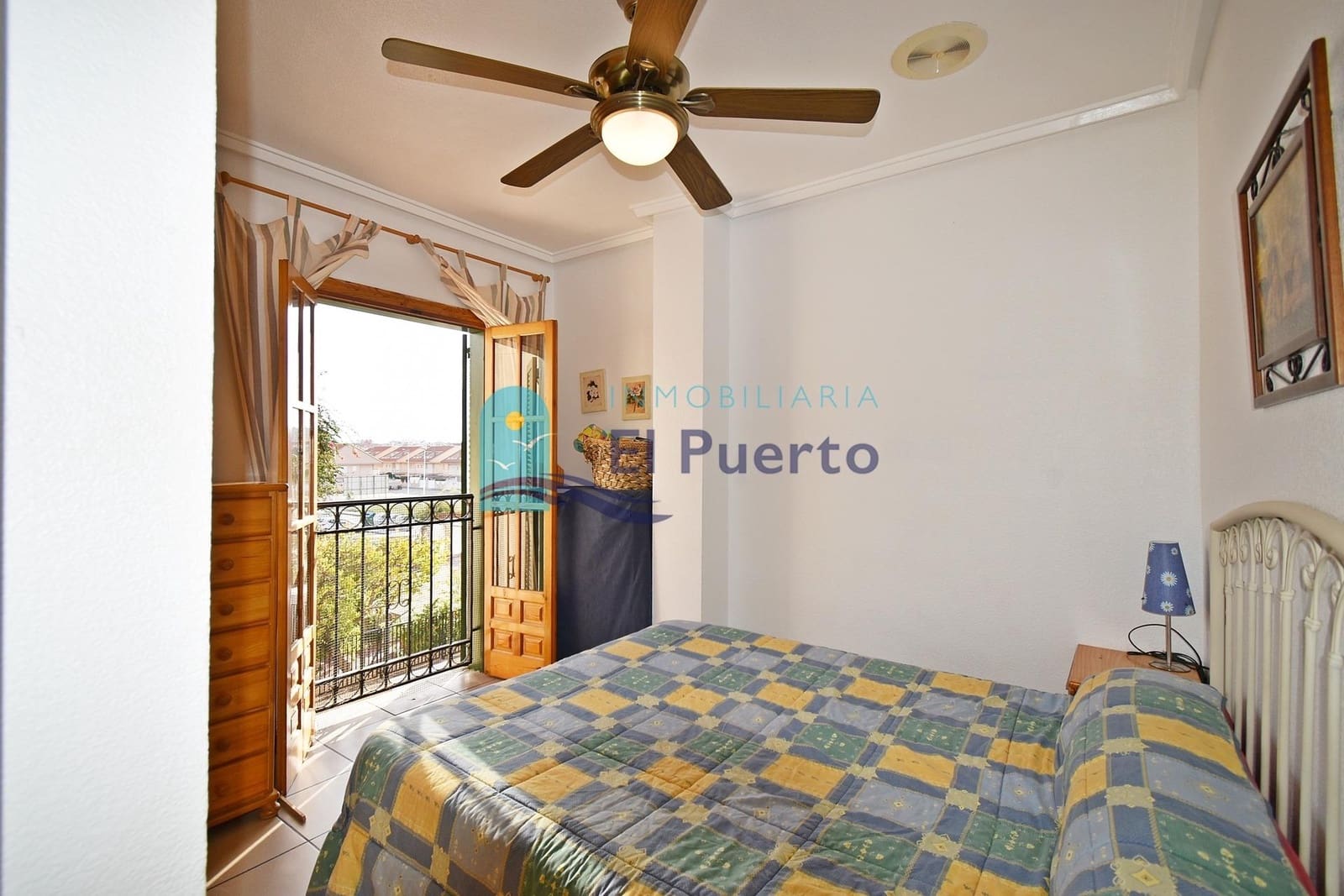 1 soverom Penthouse til salgs i Puerto de Mazarron med svømmebasseng - € 145 000 (Ref: 8708126)