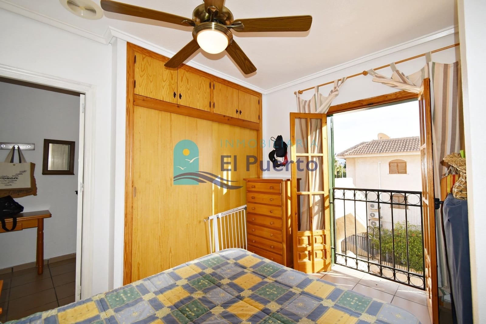 1 soverom Penthouse til salgs i Puerto de Mazarron med svømmebasseng - € 145 000 (Ref: 8708126)