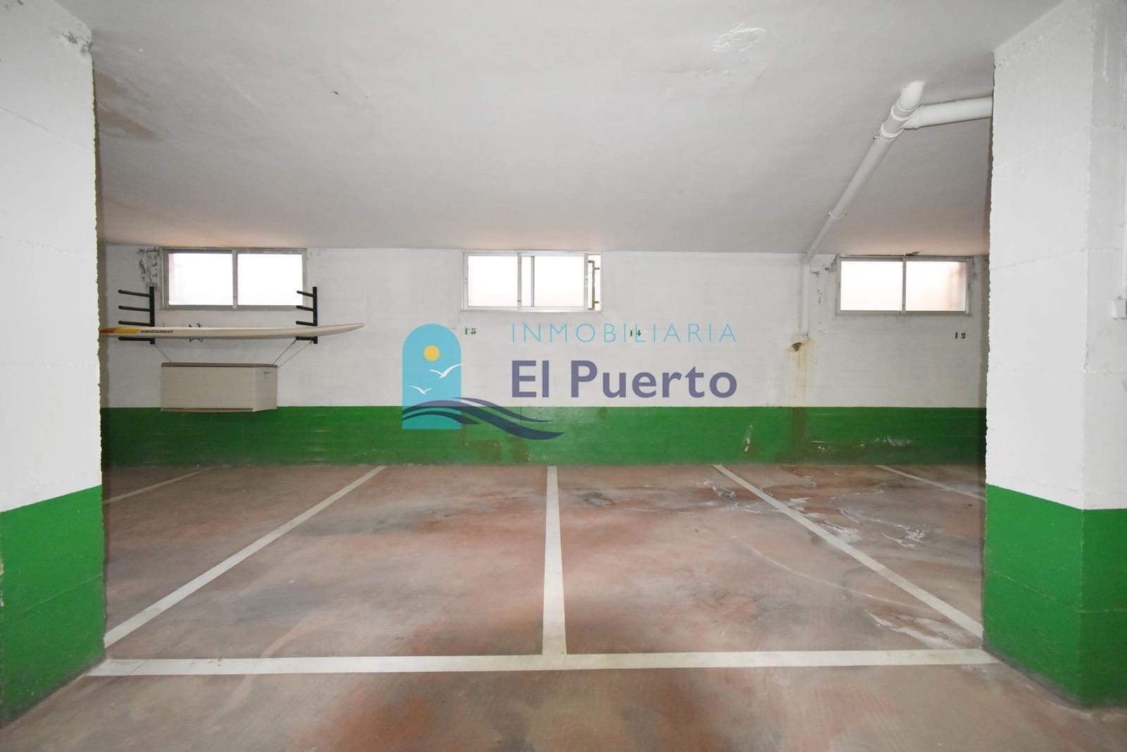 Garage te koop in Puerto de Mazarron - € 24.000 (Ref: 8729773)
