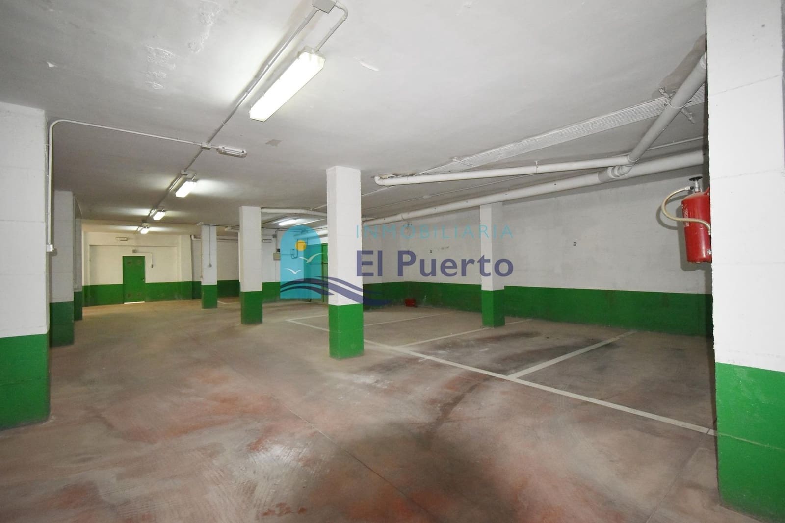 Garage te koop in Puerto de Mazarron - € 24.000 (Ref: 8729773)