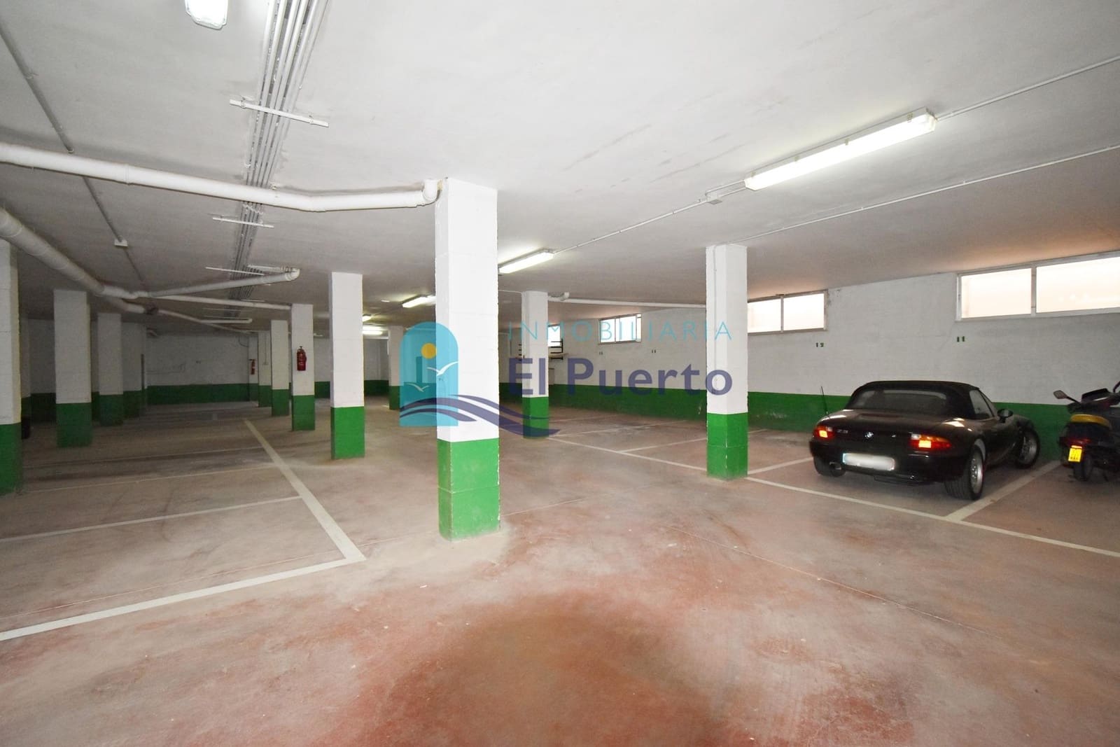 Garage te koop in Puerto de Mazarron - € 24.000 (Ref: 8729773)