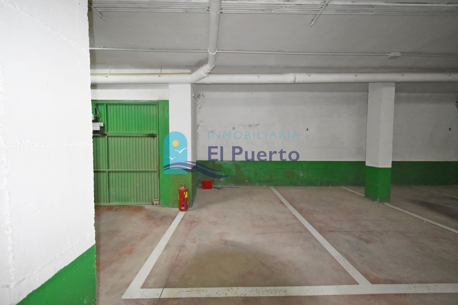 Garage te koop in Puerto de Mazarron - € 14.000 (Ref: 8729774)