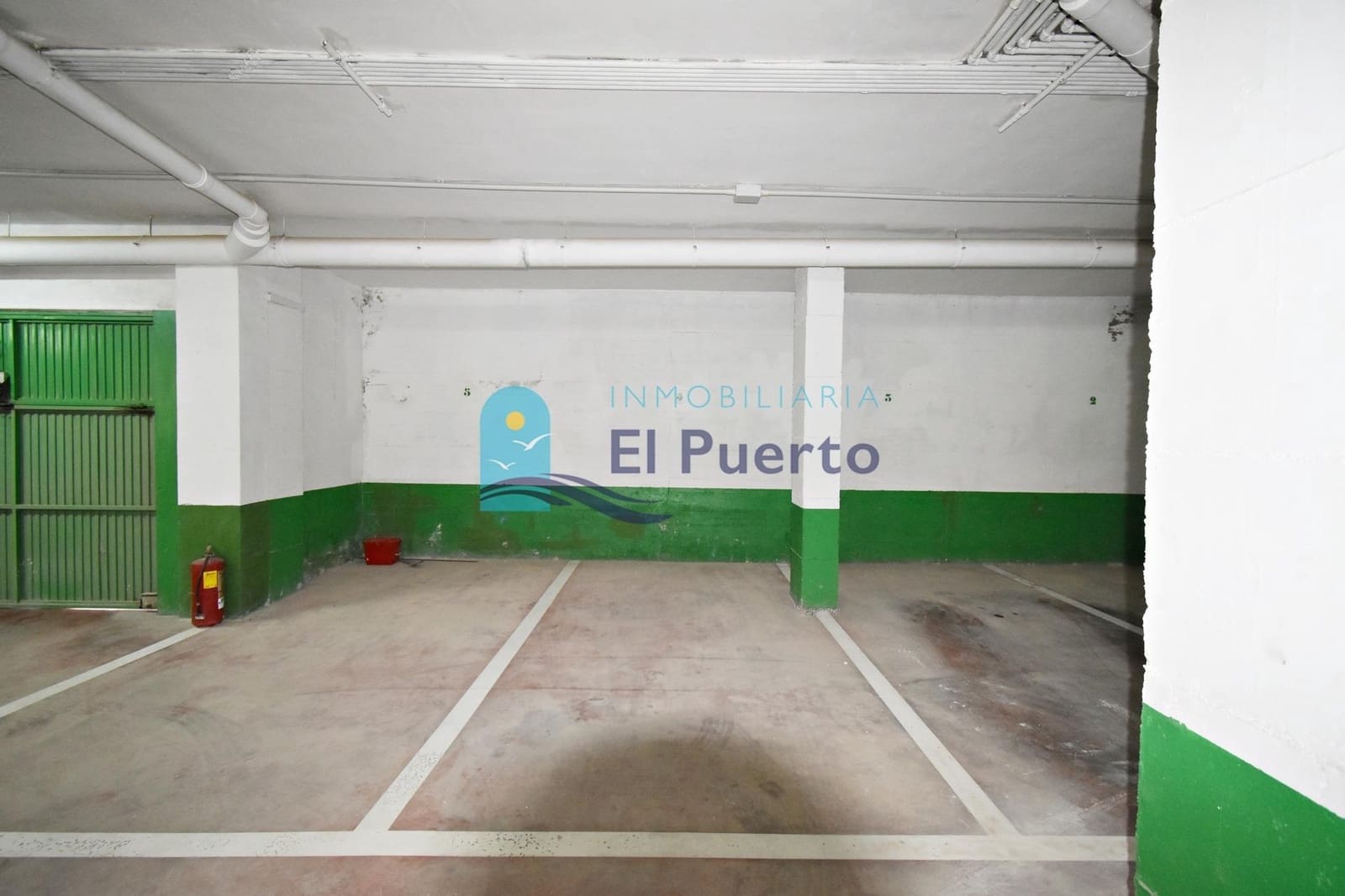 Garage te koop in Puerto de Mazarron - € 14.000 (Ref: 8729774)