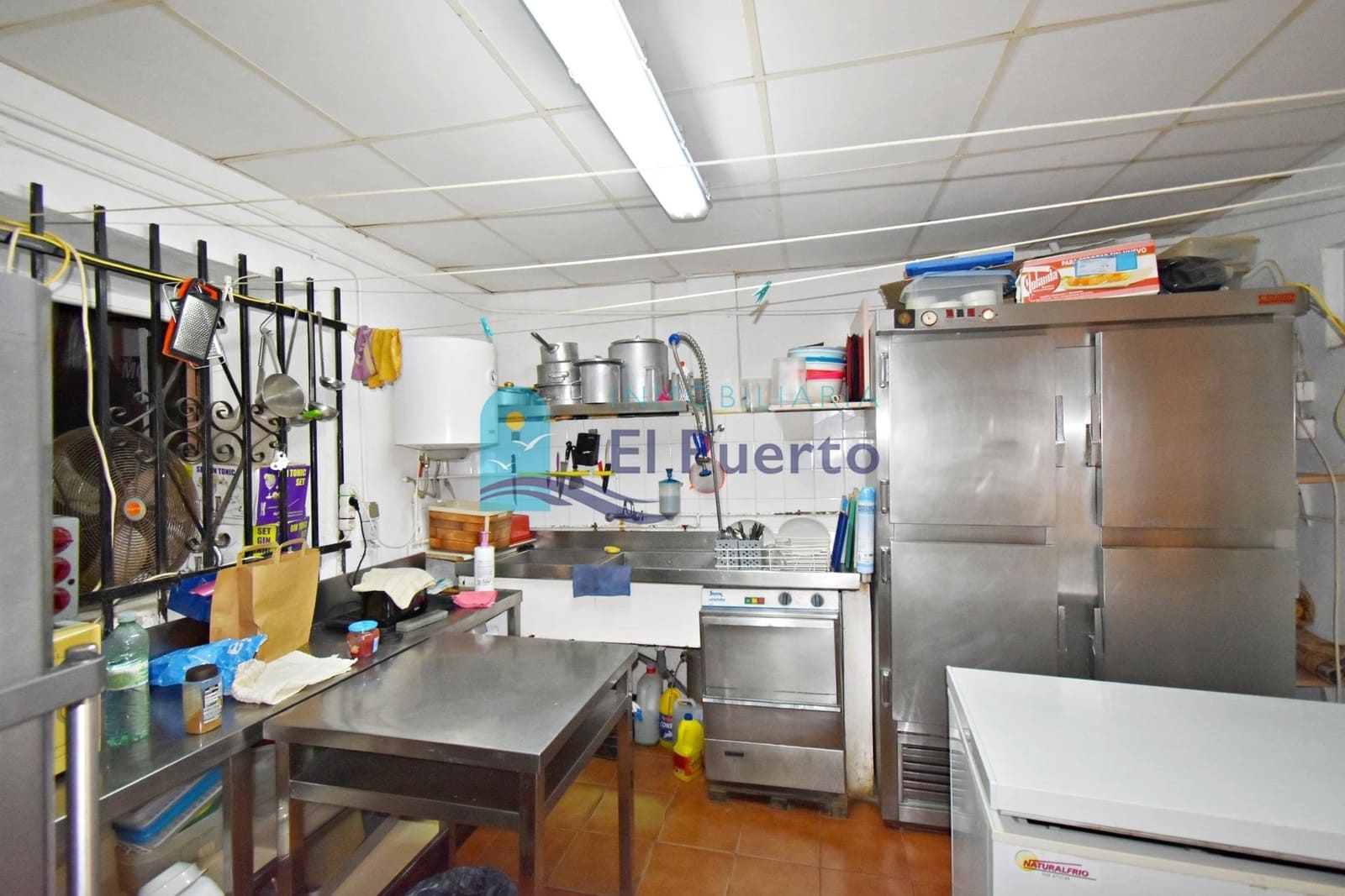 Commercieel te koop in Bolnuevo - € 450.000 (Ref: 8751058)