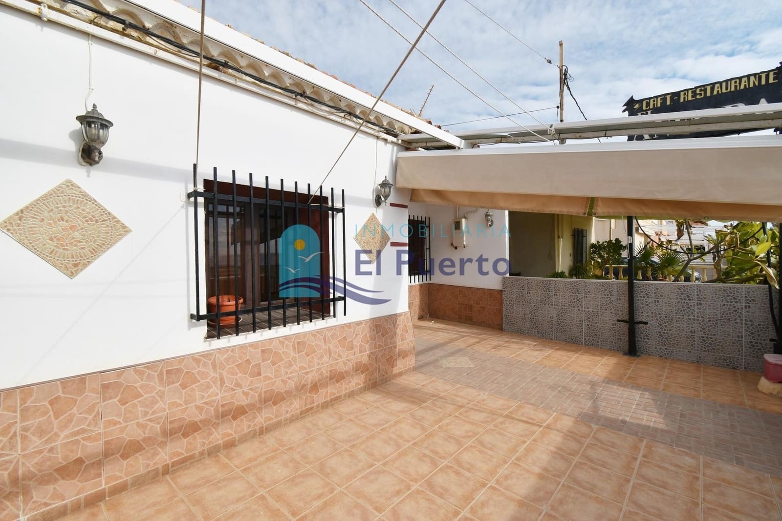 Commercieel te koop in Bolnuevo - € 450.000 (Ref: 8751058)