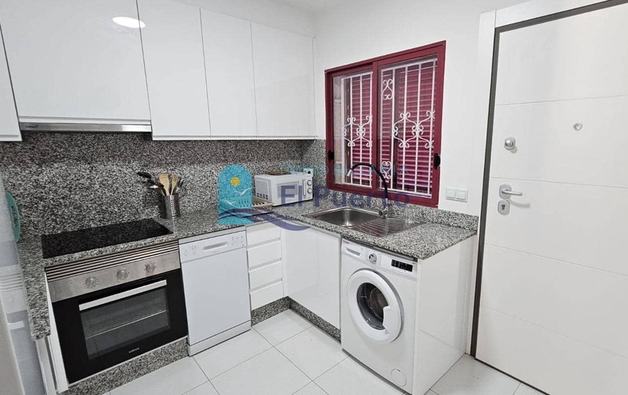 2 slaapkamer Appartement te koop in Puerto de Mazarron met zwembad - € 248.995 (Ref: 8778549)