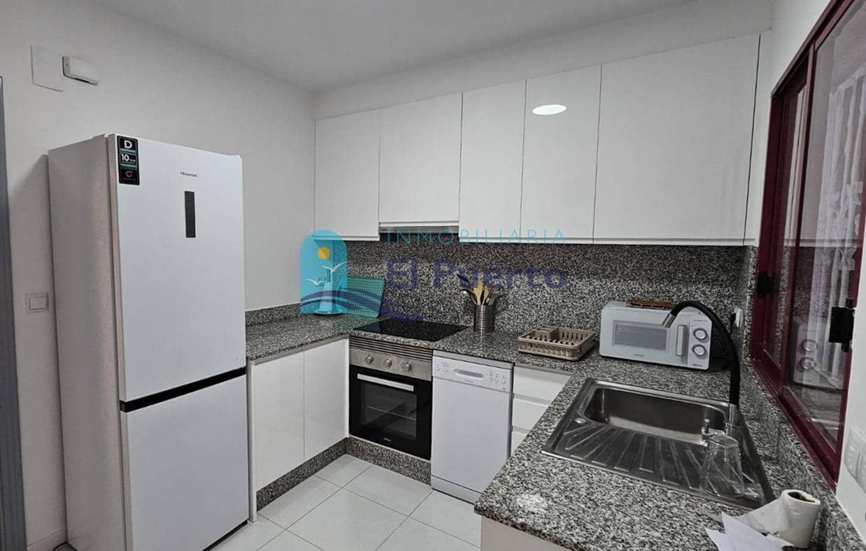 2 slaapkamer Appartement te koop in Puerto de Mazarron met zwembad - € 248.995 (Ref: 8778549)