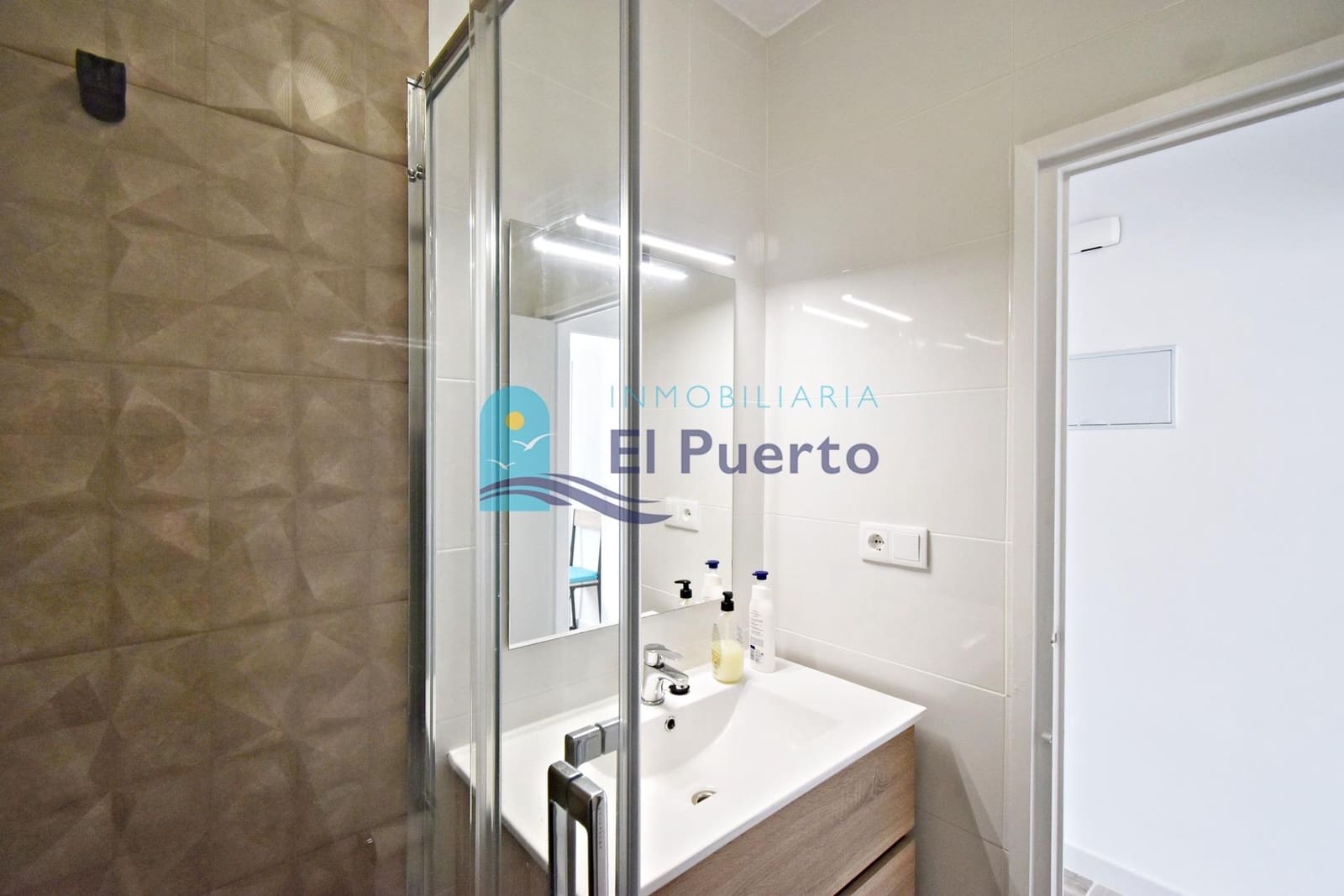 2 bedroom Apartment for sale in Puerto de Mazarron - € 94,900 (Ref: 8881825)