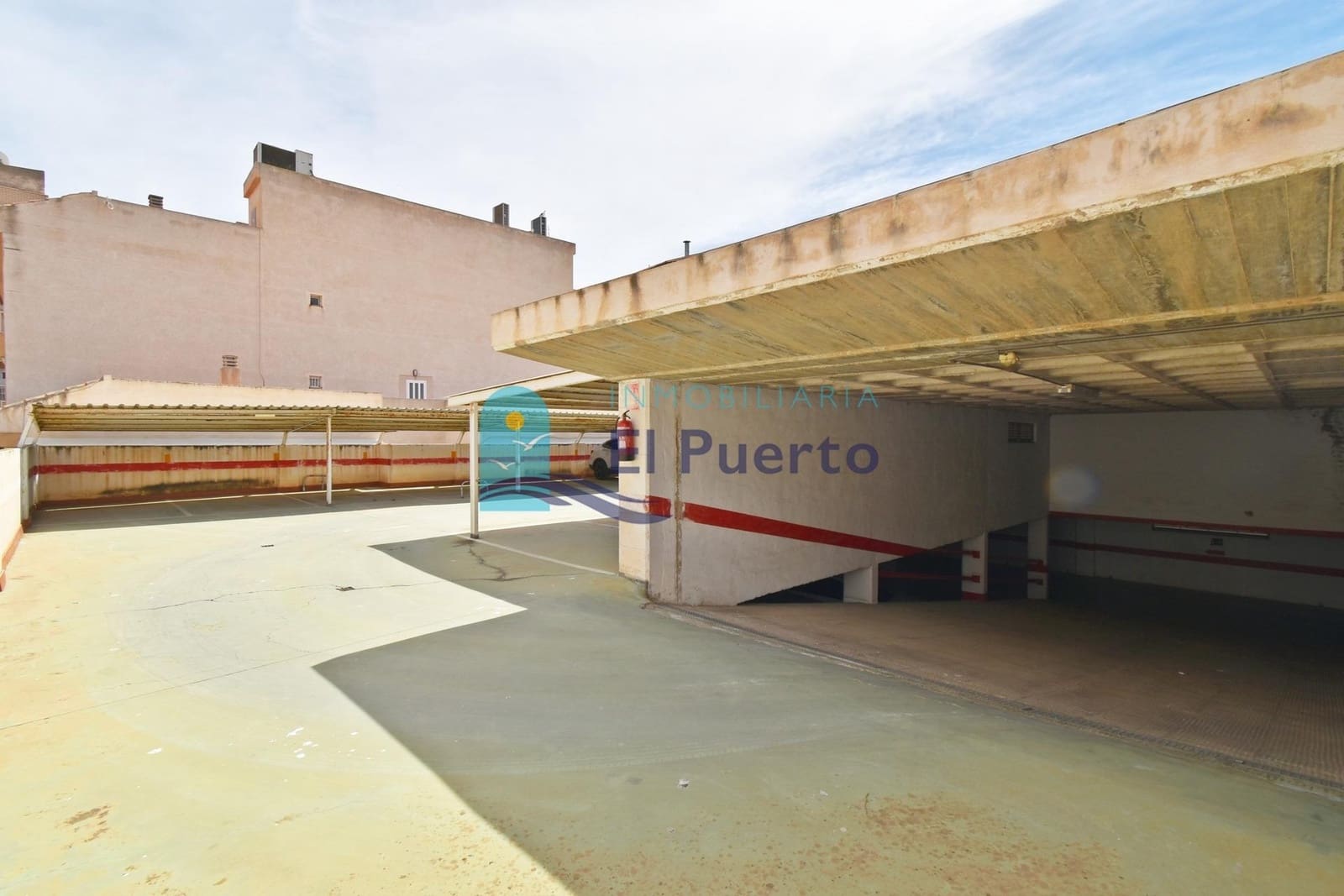 Garage te koop in Puerto de Mazarron - € 18.000 (Ref: 8907462)