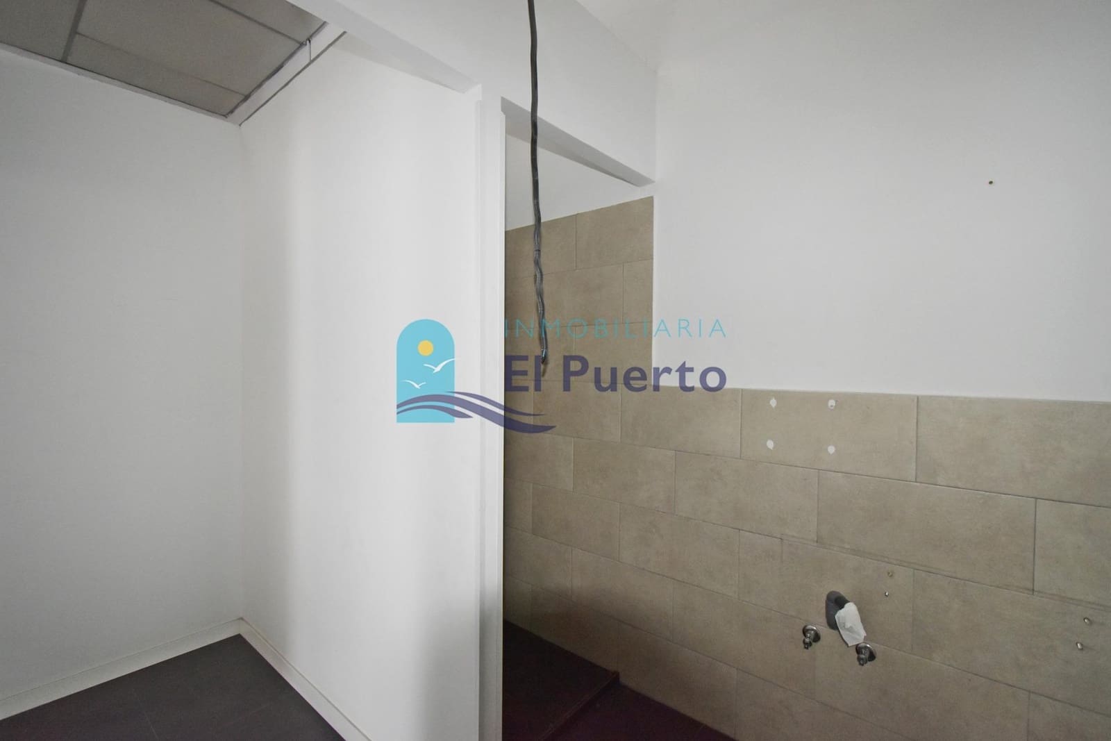 Virksomhed til salg i Puerto de Mazarron - € 280.000 (Ref: 8915564)