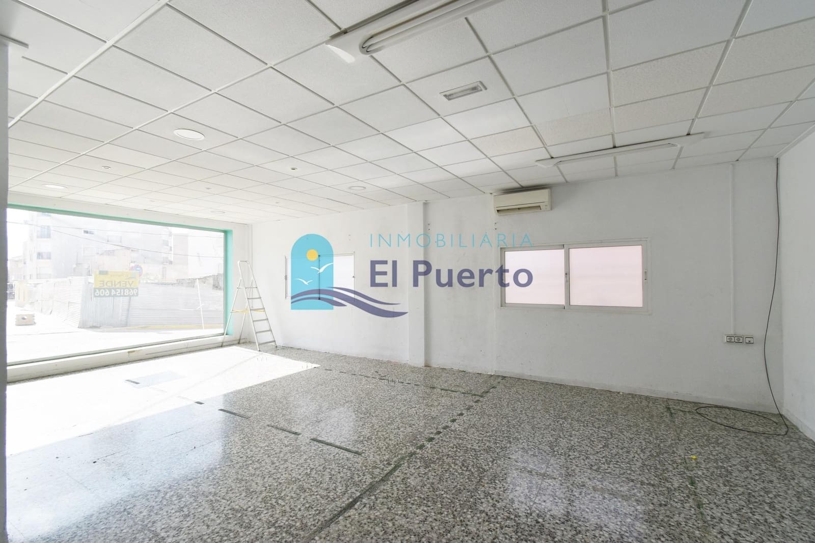 Virksomhed til salg i Puerto de Mazarron - € 280.000 (Ref: 8915564)