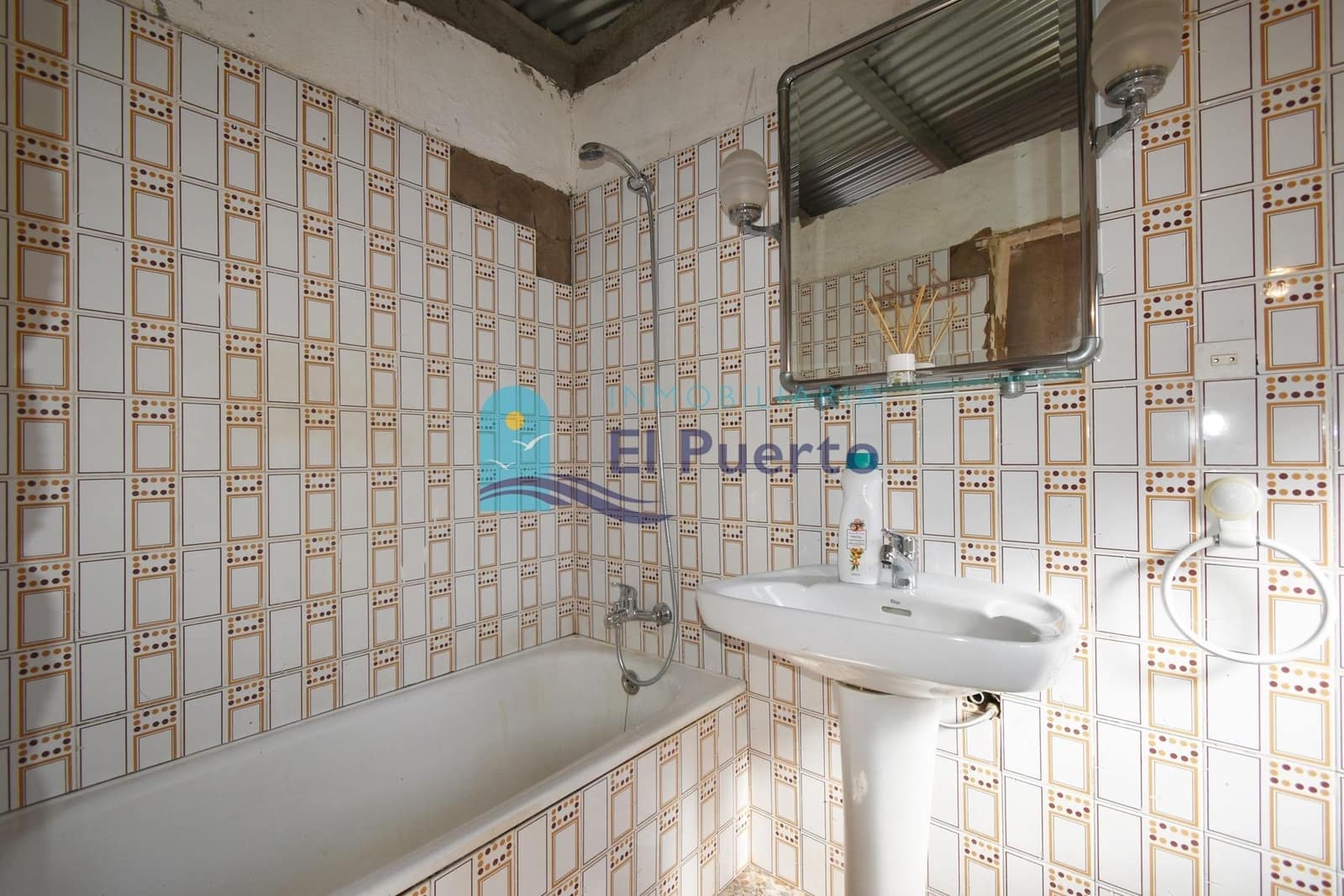 3 soveværelse Finca/Landehus til salg i Perin med swimmingpool garage - € 172.900 (Ref: 8946735)