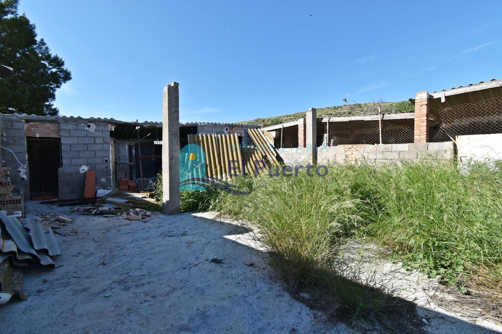 3 soveværelse Finca/Landehus til salg i Perin med swimmingpool garage - € 172.900 (Ref: 8946735)