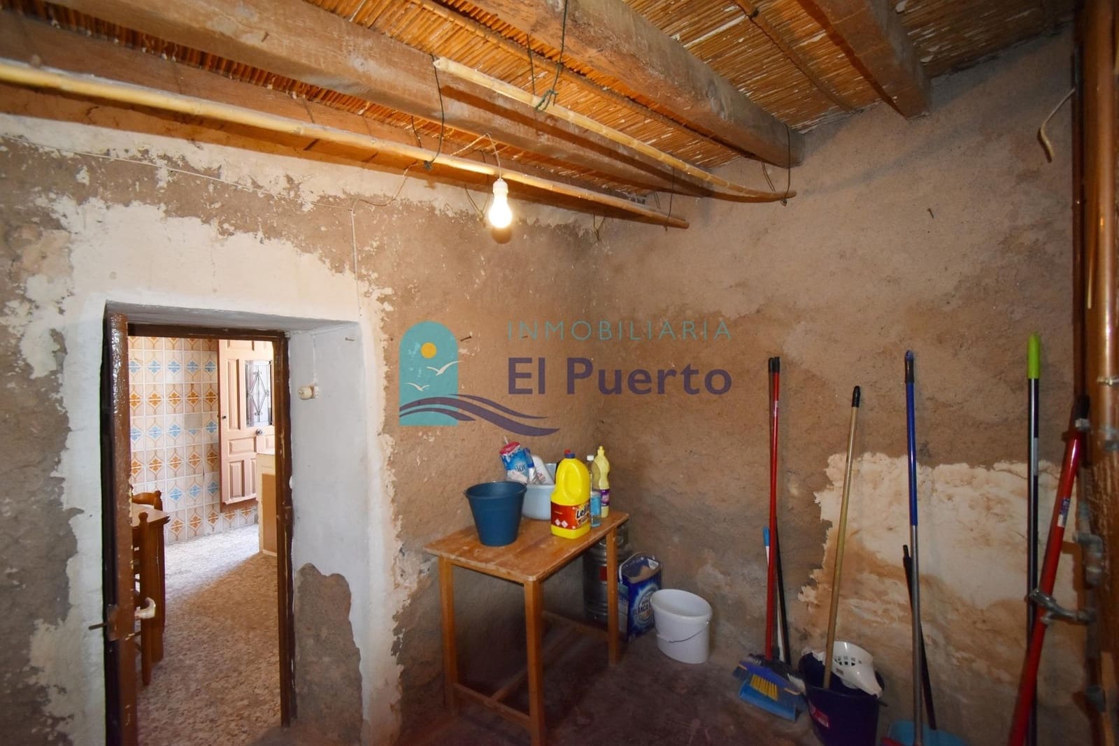 3 soveværelse Finca/Landehus til salg i Perin med swimmingpool garage - € 172.900 (Ref: 8946735)