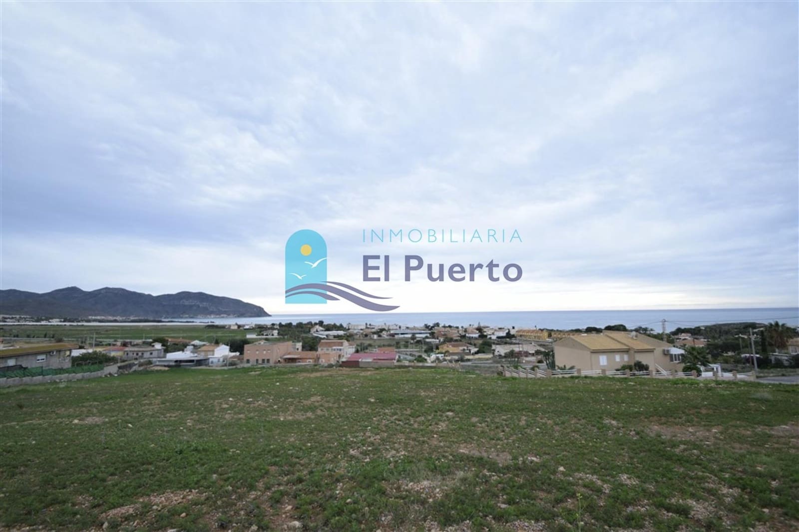 Teren niezagospodarowany na sprzedaż w Isla Plana - 157 000 € (Ref: 8954452)