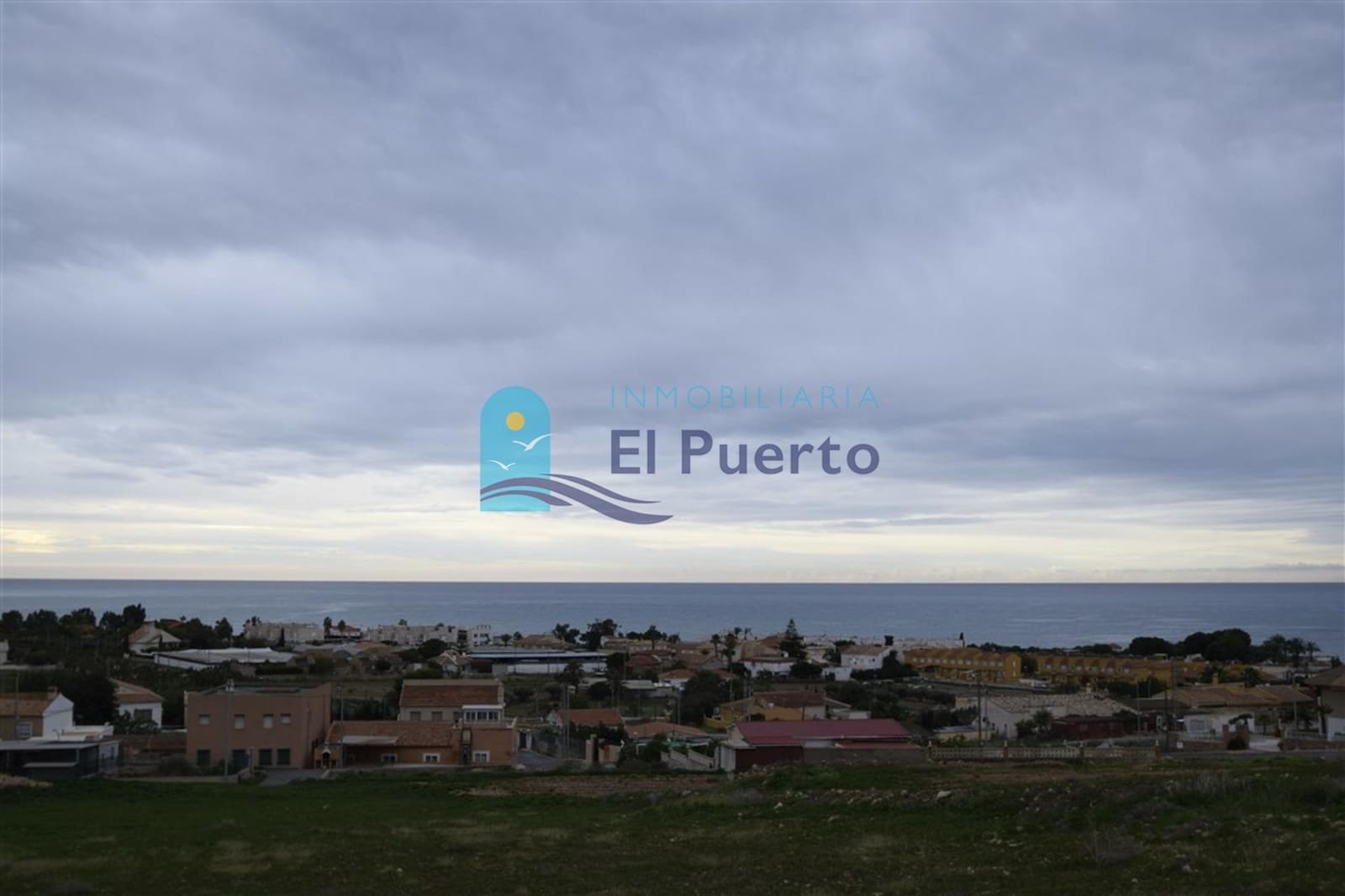 Teren niezagospodarowany na sprzedaż w Isla Plana - 157 000 € (Ref: 8954452)