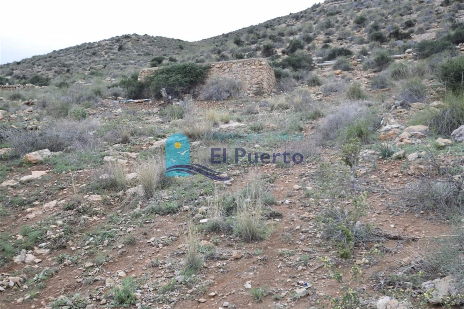 Teren niezagospodarowany na sprzedaż w Isla Plana - 157 000 € (Ref: 8954452)