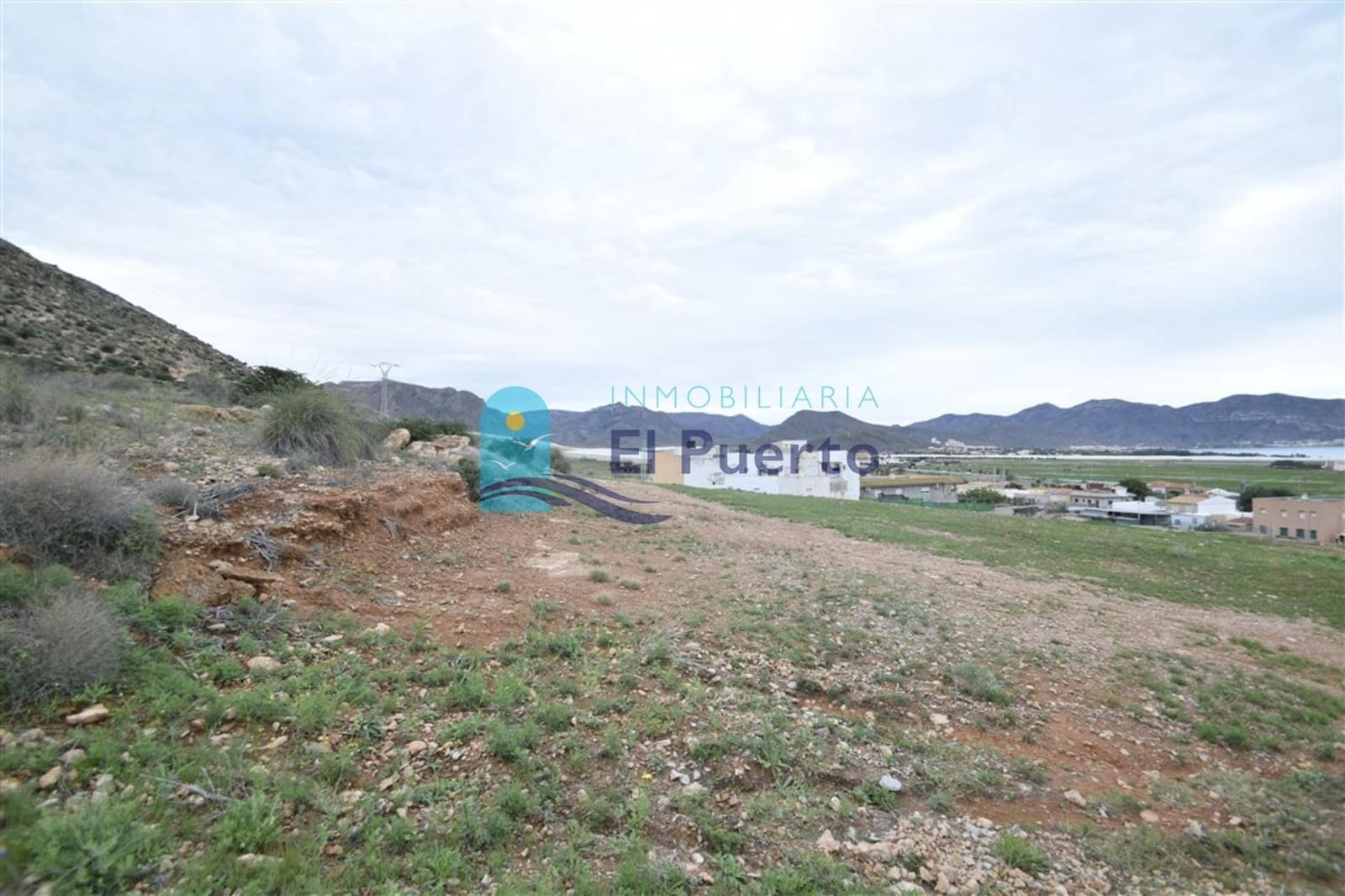 Teren niezagospodarowany na sprzedaż w Isla Plana - 157 000 € (Ref: 8954452)