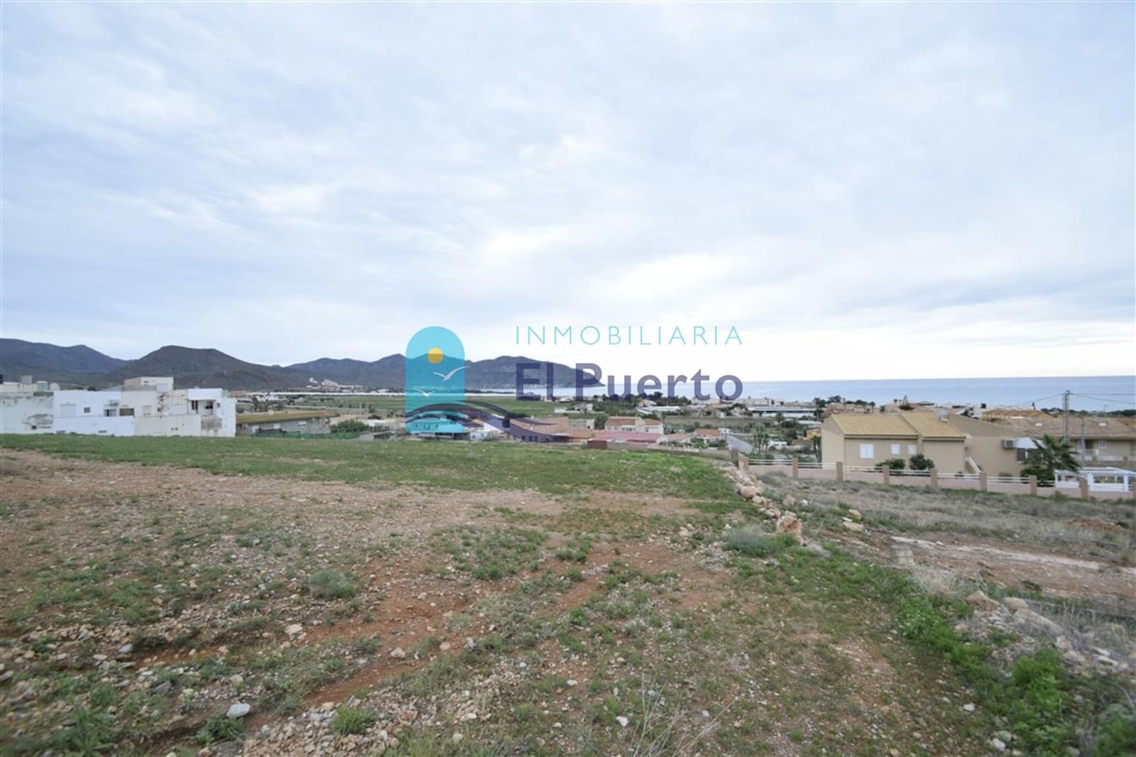 Teren niezagospodarowany na sprzedaż w Isla Plana - 157 000 € (Ref: 8954452)